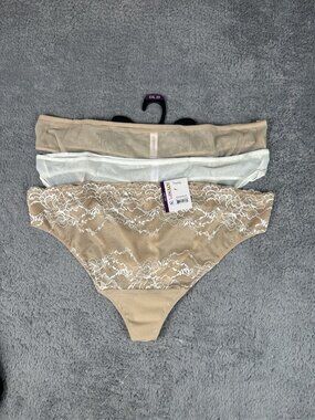 Joyspun Women's Mesh & Lace Thong Panties 3-Pack Size XXL (20) Tan/White
